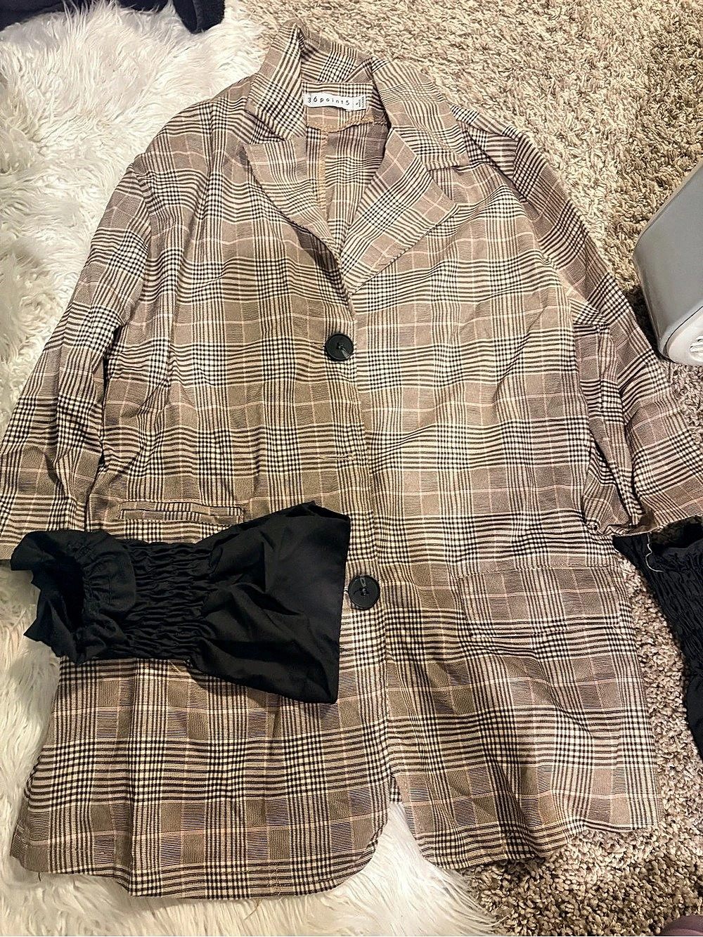 36point5 Plaid Blazer in Brown & Black